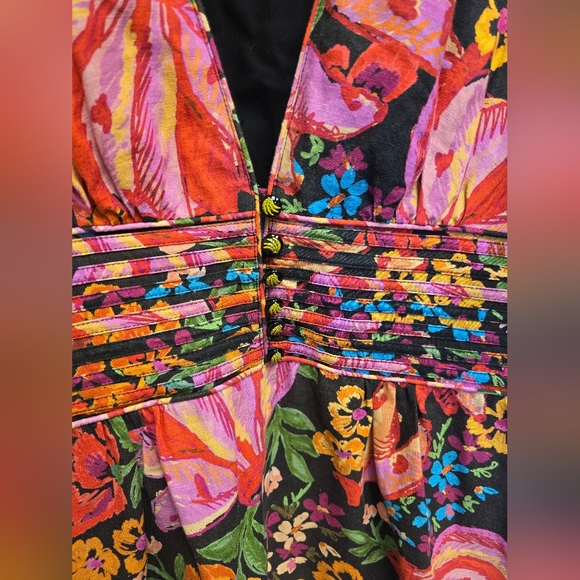 FARM Rio Vibrant Floral Puff Sleeve Dress - Picture 8 of 14